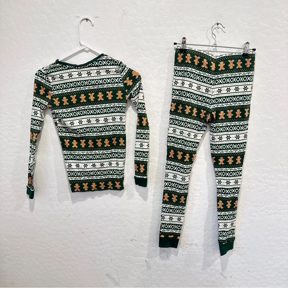 LC Lauren Conrad Pajama Set Girls 12 Green White Gingerbread Man Christmas